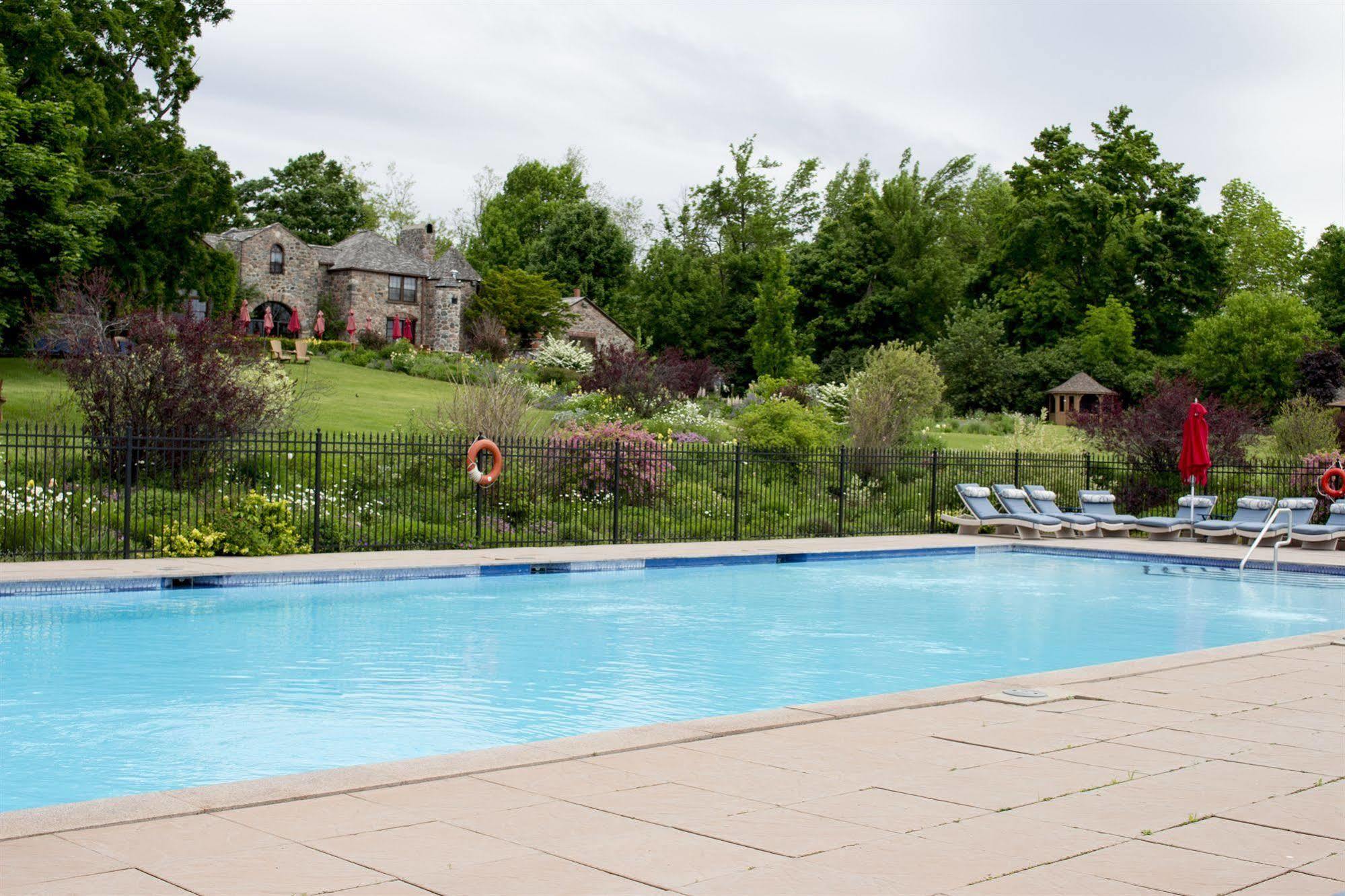 Ste. Anne'S Spa Grafton Eksteriør bilde